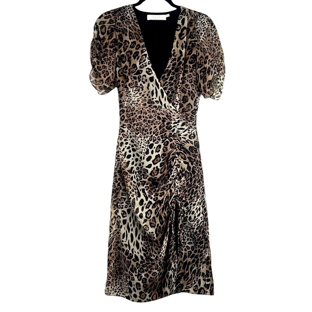 ASTR Leopard Safari Out of Africa Short Sleeve Ruched V-Neck Midi Dress Size XS